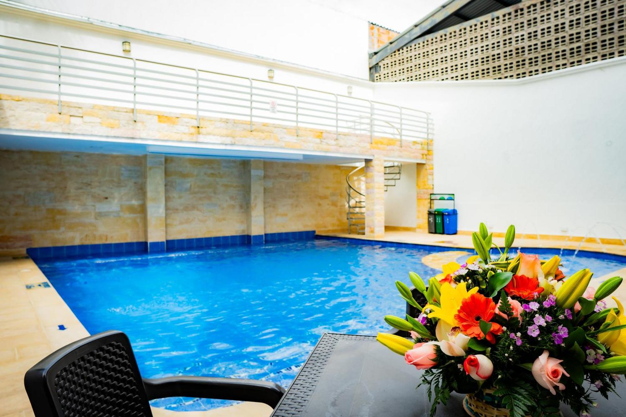 Kalina Hotel Girardot Exteriér fotografie