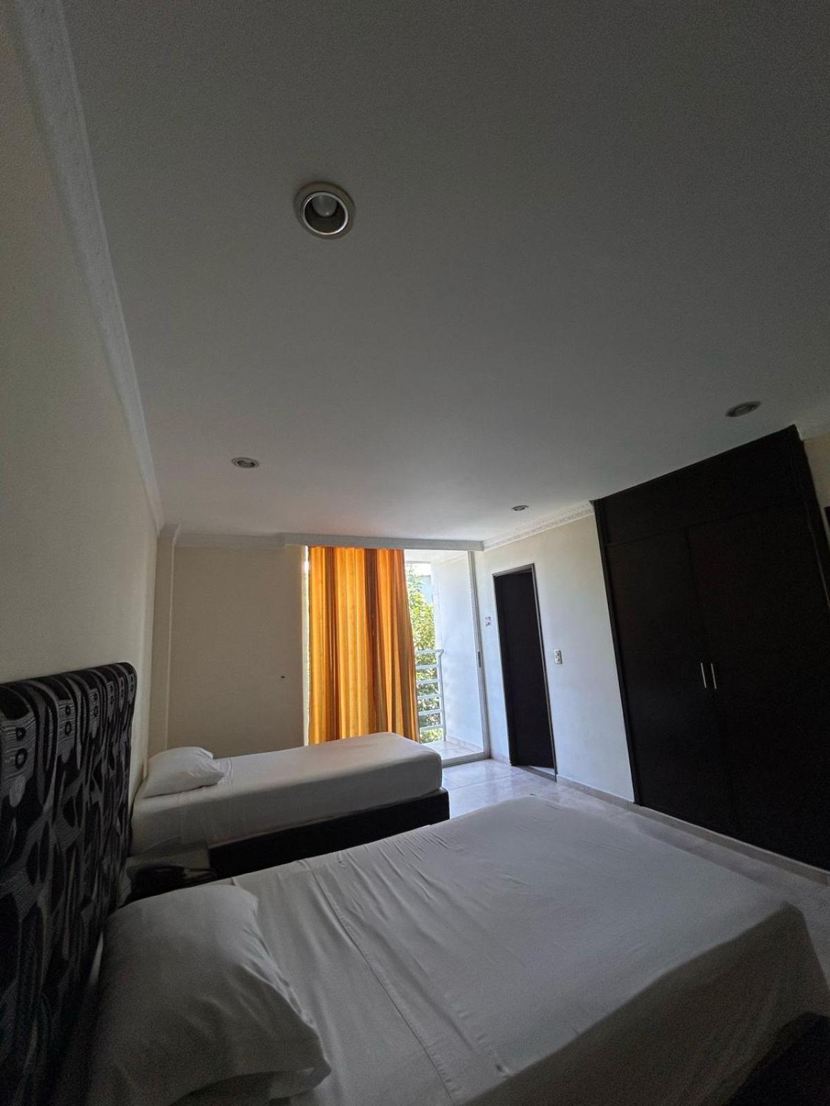 Kalina Hotel Girardot Exteriér fotografie